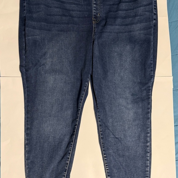 Lane Bryant High-Rise Jeggings Size 26 - Picture 2 of 6